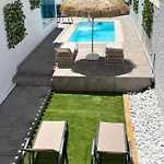The Yumbo Pearl * Playa del Inglés