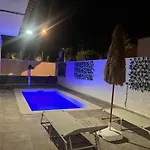 The Yumbo Pearl * Playa del Inglés